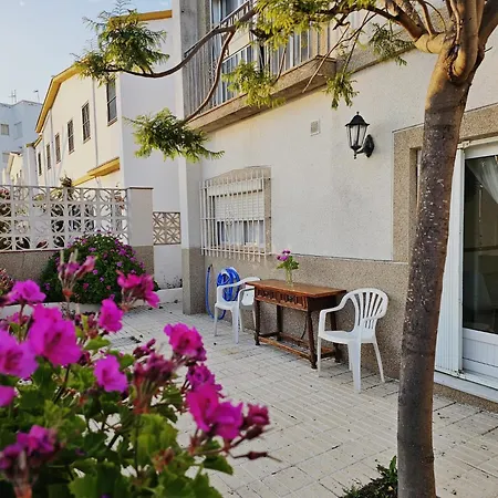 Villa Rosa En Primera Linea De Playa Conil De La Frontera